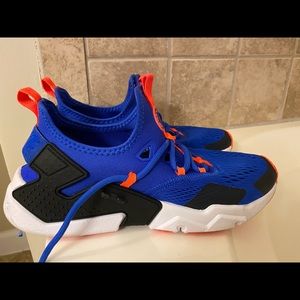 NIKE HUARACHES DRIFT